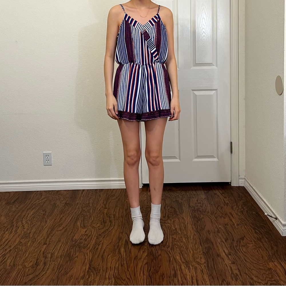 White, Red, Navy Blue Striped Sleeveless Women’s Romper Size Small